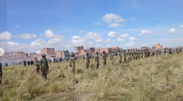 Aeropuerto retoma operaciones y la zona del siniestro está bajo custodia militar en El Alto