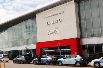 Crece demanda para trasladar el Aeropuerto Internacional de "El Alto" tras el reciente accidente aéreo