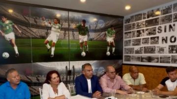 Viceministro de Deportes Roberto Bustamante visitó FABOL