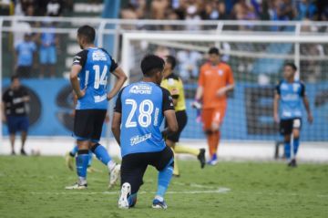 Blooming y San Antonio se enfrentan en un duelo parejo