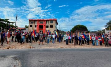 Cocaleros del Trópico de Cochabamba se movilizan en vigilias para proteger a Evo Morales