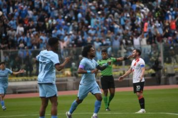 Bolívar se corona campeón del Torneo de Verano a costa de Always Ready en los penales