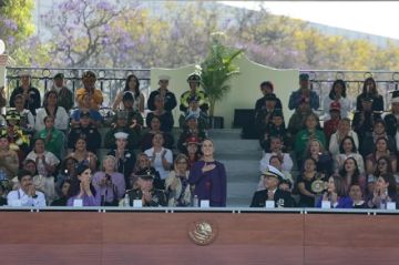 Sheinbaum reconoce el trabajo de las mujeres en las Fuerzas Armadas en el 8M