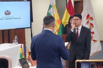 Posesionan a Horacio Valencia como viceministro de Pensiones