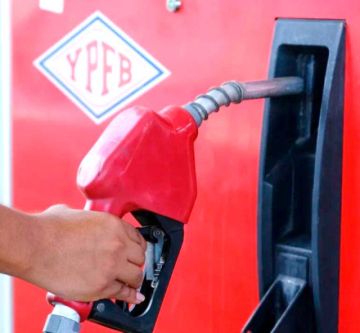 El Gobierno descarta alza inmediata de carburantes