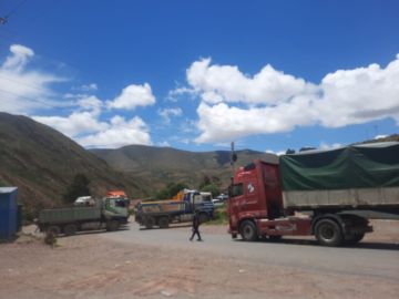 ALDP aprueba adenda  para proyecto vial y se perfila fin del bloqueo Potosí Sucre