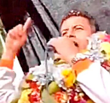 El ‘Vice’ vuelve a arremeter contra Paz