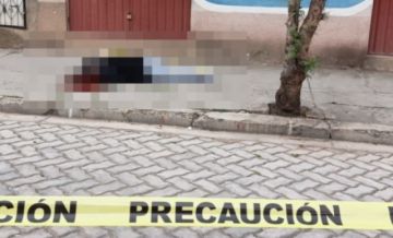 Encuentran el cadáver de una mujer con impactos de bala en una calle de El Alto