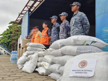 Santa Cruz: Gobierno envía 1,5 toneladas de ayuda para familias afectadas por las lluvias
