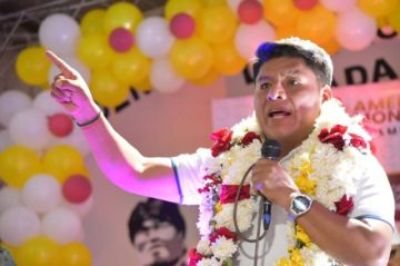 Leonardo Loza lidera la Gobernación de Cochabamba, según datos preliminares