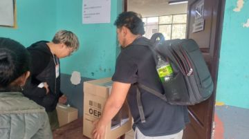 Cierran mesas de votación en el país y comienza el conteo para definir autoridades subnacionales