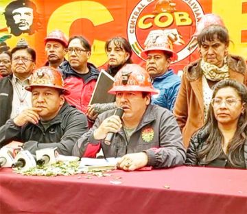 COB cierra filas en defensa de la Ley del Trabajo