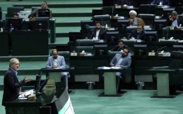 El Parlamento iraní debate la salida de Irán del Tratado de No Proliferación Nuclear