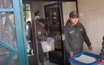 ¿Cuánto dinero hallaron en la vivienda de Luis Arce?
