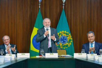 Lula realiza una amplia reforma de su Gobierno con miras a las elecciones