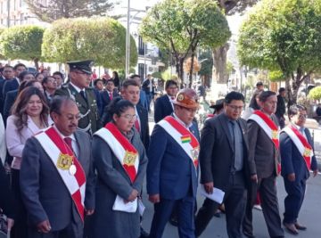 Gobernador destaca necesidad de trabajo conjunto y mayor atención a la Villa Imperial