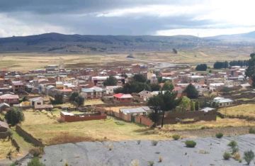 La Paz: Delincuentes sustrajeron dinero, joyas, garrafas a una pareja de ancianos en Cuyahuani