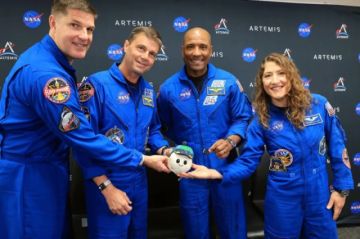 Un niño de ocho años logra enviar en la misión Artemis II a su pequeño juguete ‘Rise’
