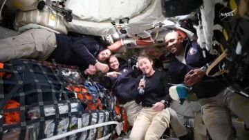 Artemis II despliega con éxito cuatro microsatélites