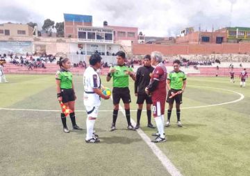 San Roque-Leyendas y Chungara-Gotardi luchan por su pase a la final del torneo 