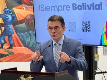Rodrigo Paz afirma que con el nuevo Decreto 5600 se desmantela 161 decretos 