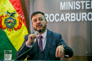 Postergan la reinstalación de sesión para interpelar al ministro de Hidrocarburos