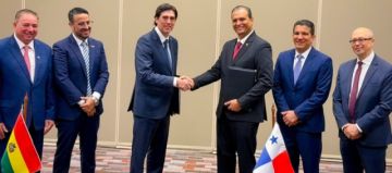 Bolivia y Panamá firman nuevo acuerdo bilateral aéreo