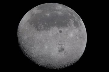 Los astronautas de Artemis II alcanzan la órbita lunar tras más de 50 años de ausencia humana