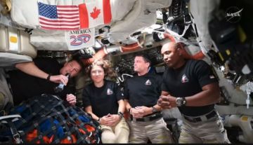 Astronautas de Artemis II relatan a Trump su paso por el lado oscuro de la Luna
