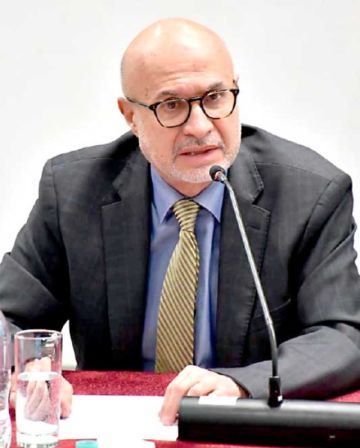 Decreto supremo pone fin a contrataciones directas