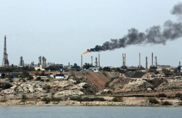 Reportan nuevos ataques de Israel y EEUU contra la principal terminal petrolera de Irán