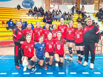 V.I.P. debuta con derrota en el nacional de voleibol