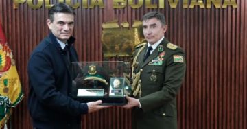 Gobierno plantea modernización institucional de la Policía Boliviana