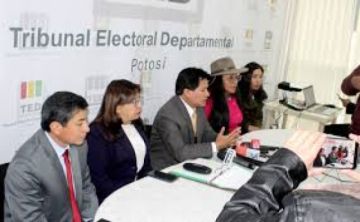 El 28 de abril se entregará credenciales a nuevas autoridades en Potosí