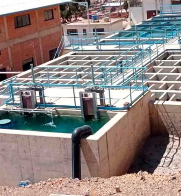 Aapos asegura que el  agua que distribuye no está contaminada