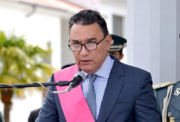 Ministro de Defensa ratifica que Bolivia rompió memorándum militar con Irán