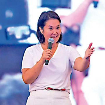 Keiko se consolida en el primer lugar en Perú