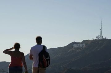 Hollywood alertan que la fusión de Warner y Paramount dañará a la industria