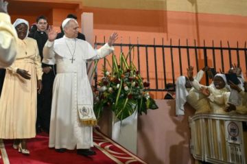 El Papa alerta: «El mundo está siendo destruido por unos pocos tiranos»
