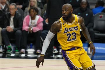 Lakers pasa a los play-off  y se enfrentará a los Rockets