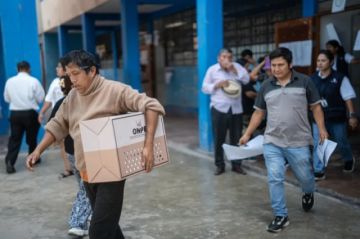 Perú: Jurado electoral realizará recuento de votos de 106 actas observadas