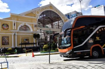 Se vive las últimas salidas de buses por el balotaje en cinco Departamentos