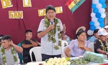 Morales denuncia “golpe” en La Paz