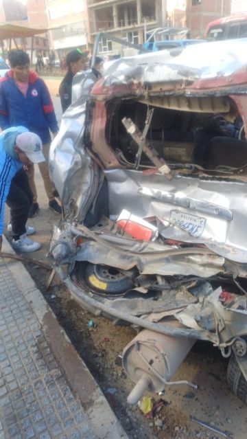Reportan accidente con dos personas heridas en la avenida Canadá