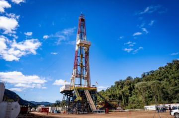 Gobierno afirma que plantea nueva ley de hidrocarburos para atraer más inversión