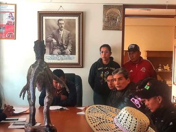 Nuevo alcalde de Toro Toro comienza reuniones de transición para asumir el cargo