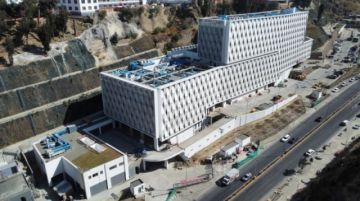 Caso Gastroenterológico: Se construyó en un terreno inestable y daño supera los Bs 700 millones