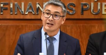 Gobierno atribuye sobredemanda de combustibles a factores externos