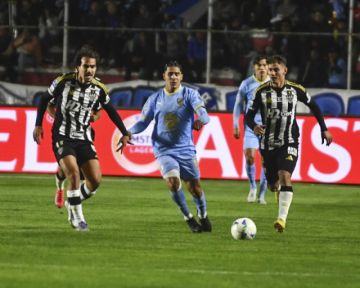 Bolívar juega partido decisivo ante Fluminense