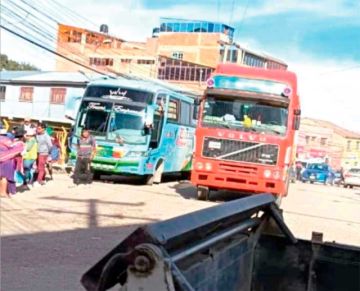 Transporte sigue usando el puente San Roque como punto de parada